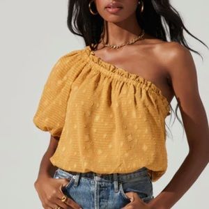 ASTR One Sleeve Top - mustard
